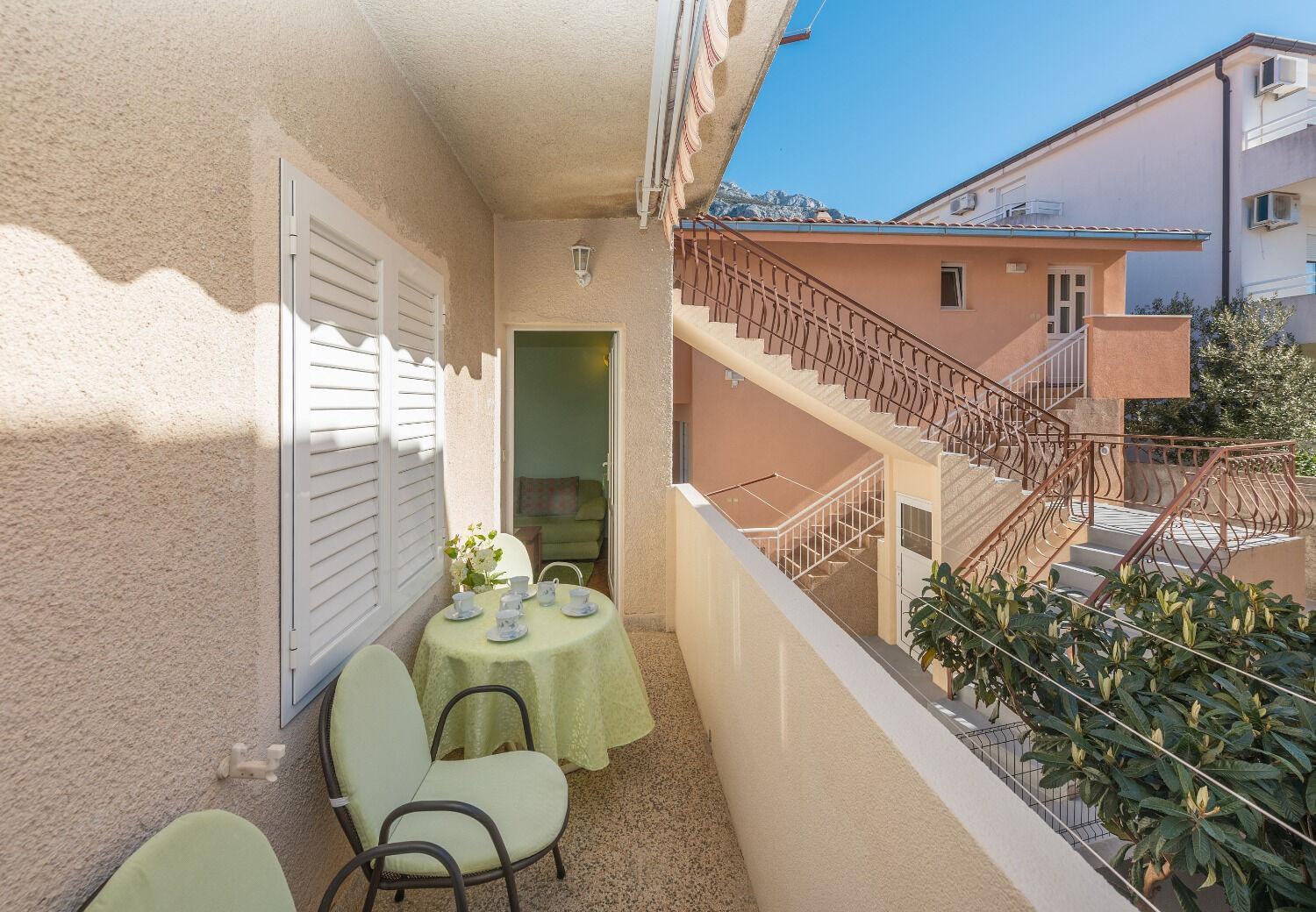 Apps And Room Goran In The Center Makarska Exterior photo